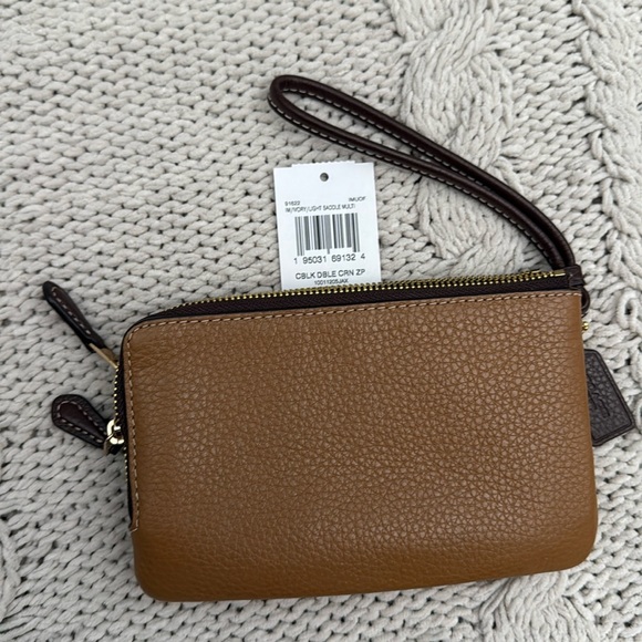 Coach Double Wristlet - Picture 2 of 3